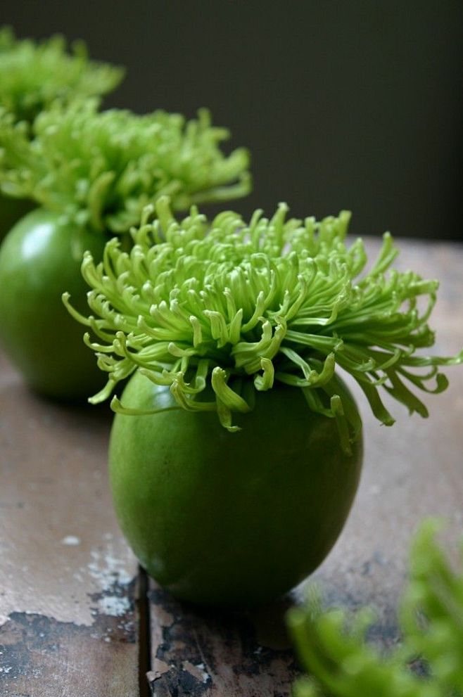 green centerpieces.