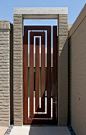Gate---love this look! It would be classy to make a 3 or 4 paneled screen with this design.: 