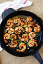 Black pepper shrimp - garlicky and buttery shrimp in a savory black pepper sauce. An easy recipe that takes 20 minutes, so delicious! | rasamalaysia.com