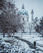 維也納的冬天，連空氣里都飄散著舒伯特的小夜曲。 ​​​​