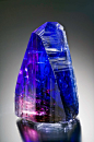 joias6:
nice Tanzanite rough - 5.6 cm approx -
Origin: Merelani, Tanzania.