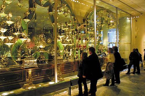 德累斯顿绿穹珍宝馆 欧洲最富丽堂皇的珍宝...