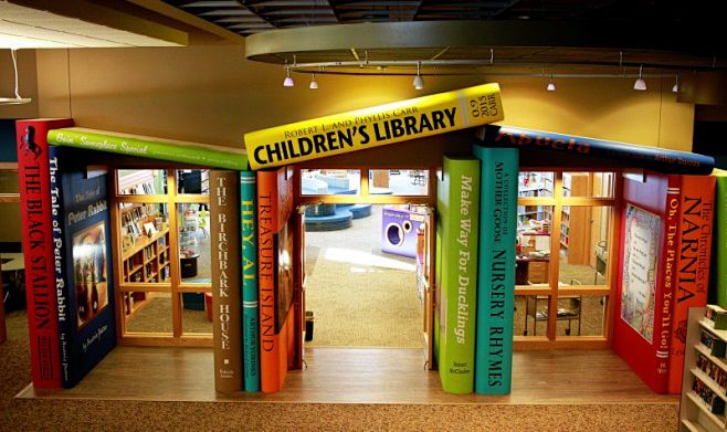 “Kids' Library”的图片搜索...