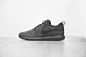 Nike Flyknit Roshe Run “Triple Black” : A combination of Nike's most covetable technologies come together in the newest release from the Swo...