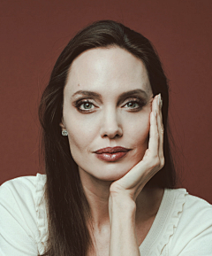 MydZz采集到Angelina Jolie