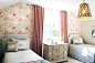 粉色温馨美式卧室装修图片