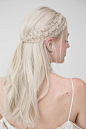 Hair, Bridal accessory, Hairstyle, Headpiece, Hair accessory, Chin, Bridal veil, Blond, Pink, Long hair, 