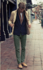 Green pants, white tee, navy cardigan, khaki blazer/jacket, tan shoes #欧美# #搭配#