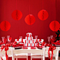 　　红色永远是欢度圣诞节最受欢迎的颜色之一