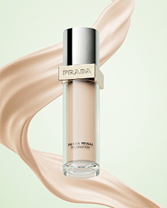 LMMMMMMMMMMMMMK采集到prada beauty