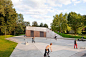德国青年中心与滑板公园 / wbp Landschaftsarchitekten GmbH : wbp Landschaftsarchitekten GmbH ： 作为2013年Emscherkunst的一部分，PLAY_LAND项目是在Bahnstraße，Flugstraße和Emscherkanal之间的区域创建的。 这个有滑板公园和儿童游乐场的青年俱乐部由Slovenian艺术家ApolonijaŠušteršič和Bochum 建筑师Banz + Rie...