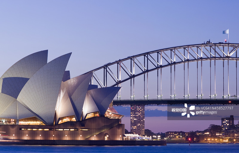 4c7bc85ba42a2946fa232bd2b0fd443ead83a0f41ddc2-32inUK