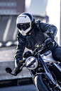 2018 Husqvarna Vitpilen on the road