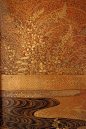 Japanese Lacquer box with gold and silver inlay (detail)