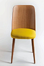 Chaise au style minimal avec un twist - 20 chaises design très singulières - CôtéMaison.fr