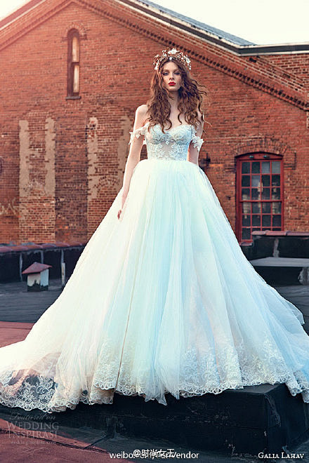 #女神爱时尚# Galia Lahav ...