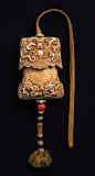 China | Tinder box with dragons; Ivory  | Qing dynasty, Qianlong Emperor (1736-1795)