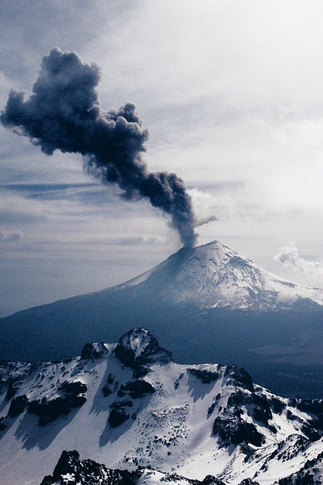  #壁纸# #风景# #火山#