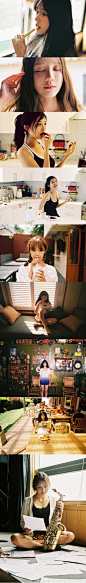 韩国摄影师申慧琳 胶片特有的质感 真好看 . 她给李圣经 朴信惠 roco 河妍秀 doyo都拍了照片 喜欢的人一起玩 真好呐 . ​​​​