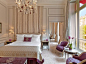 巴黎最好的景点可以来自于Hotel Plaza Athenee的Eiffel Suites酒店