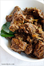 Beef Rendang (Rendang Daging) recipe - For those of you who have never tried beef rendang, I can only describe it as “a rich and tender coconut beef stew which is explosively flavorful,” one that is certain to win you over if you taste it. It is well wort