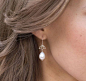 Natural Pearl earrings, Freshwater pearl drop earrings, bridal jewelr…@北坤人素材