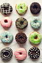 【食物文艺】甜甜圈 #甜品# #巧克力##甜甜圈#文艺控##甜品#