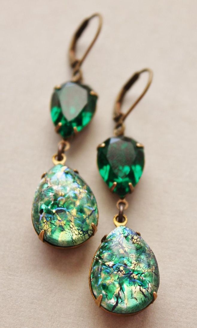 Vintage Emerald Opal...