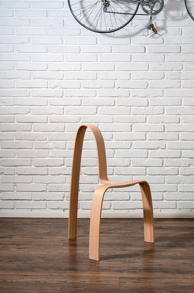 最省料的椅子——这个设计师有点懒~
全球...