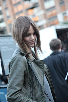 AbbeyRubik采集到Freja Beha Erichsen