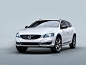 Volvo V60 Cross Country (2016) - Front Angle - 52 of 72, 1600x1200