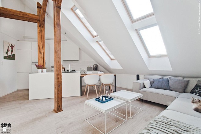 Attic-Renovation-03-...