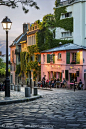  La Maison Rose, Paris, France