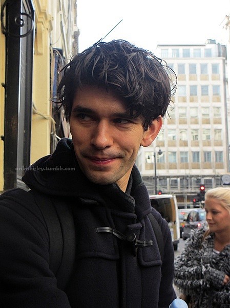 本·卫肖 Ben Whishaw 图片