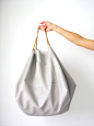 DIY un maxi sac... great project for upcycling a jacket or denim: