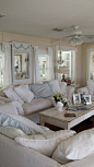 Stunning Shabby-Chic Style Living Room Design