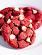 Red Velvet White Chocolate Chip Cookies | :: Glorious Food ::#賞味期限