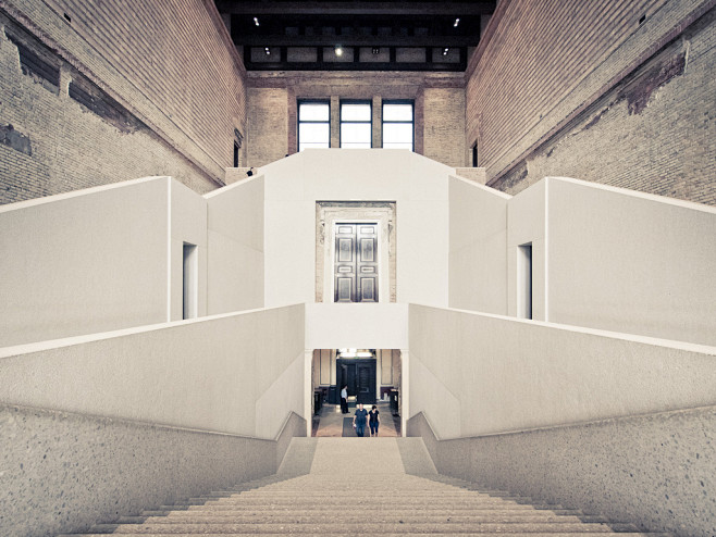Neues Museum Treppe ...