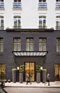Atelier Vierkant Vases - Entrance Hotel Marignan Paris: 