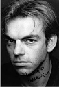 Hugo Weaving 雨果·维文  1960-04-04