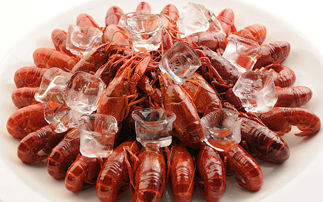 吃小龙虾会导致肌溶解吗？