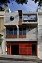 The House Box In Koukaki / Sofia Tsiraki: 