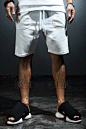 海外代购男装短裤设计师新款简约舒适运动健身休闲裤-淘宝网 #型男# #男模#