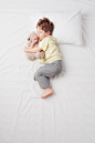 儿童睡觉  更多高品质优质采集-->>@大洋视觉

