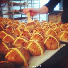 ZHAODAPAO采集到Bread