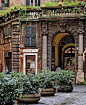 Quaint Shops, Cafes and Market Places / BARBIERE (barber shop) in Rome, Italy