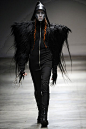 Gareth Pugh2008秋冬高级成衣发布秀_2008伦敦时装周图片139166_T台展示_VOGUE时尚网