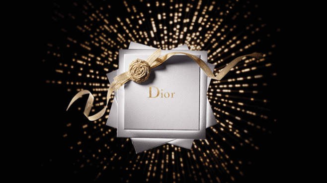 送礼的艺术 : 年底佳节将近，Dior迪...