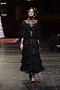 Dolce & Gabbana Alta Moda Spring Couture 2016春夏高级定制发布 - 无时尚中文网NOFASHION -中国领先的奢侈品行业报道、投资分析网站。