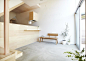 Y形木柱楼，两间卧室和一个传统的日式房间，以及三个独立的阁楼。客厅，餐厅和厨房都设在一楼-日本Hiroyuki Shinozaki建筑师作品---酷图编号1036562
